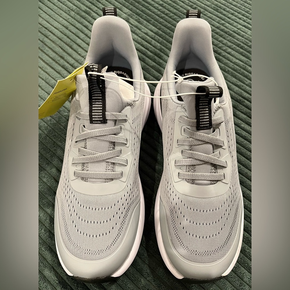All In Motion Women’s Sutton Sneaker Gray Size 5 NWT
